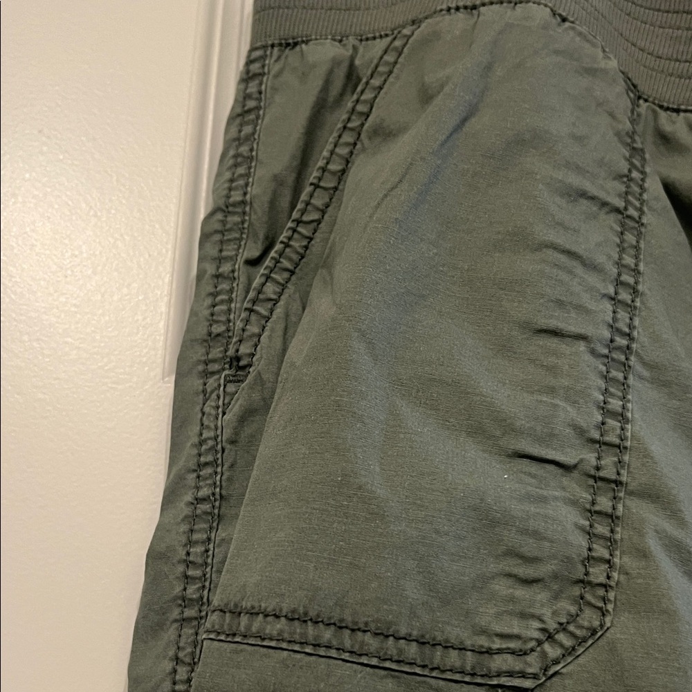 Chico's Olive Green Capris/Cropped - Picture 3 of 12